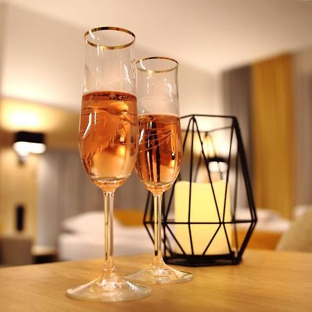 Apartman Gold Akvamarin Bešeňová Exteriör bild